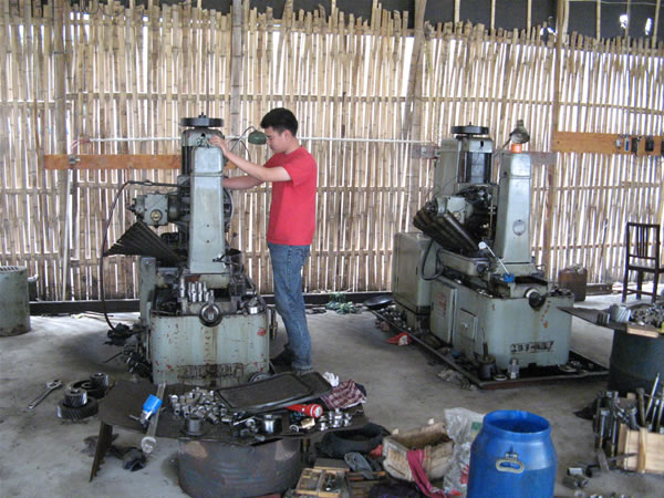 其它系列滾齒機