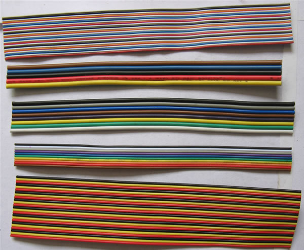 以粘合彩排線