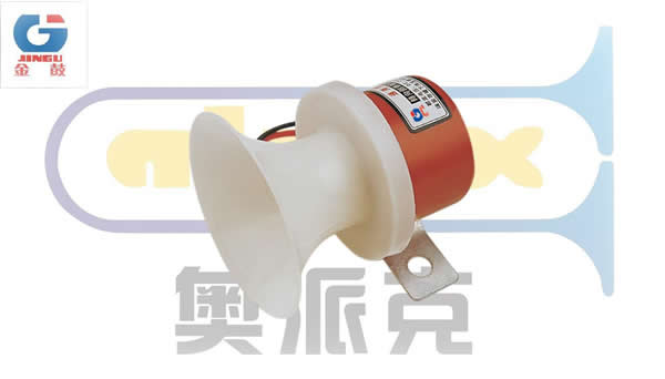 蜂鳴倒車?yán)? /></td>
		        </tr>
		      <tr align=