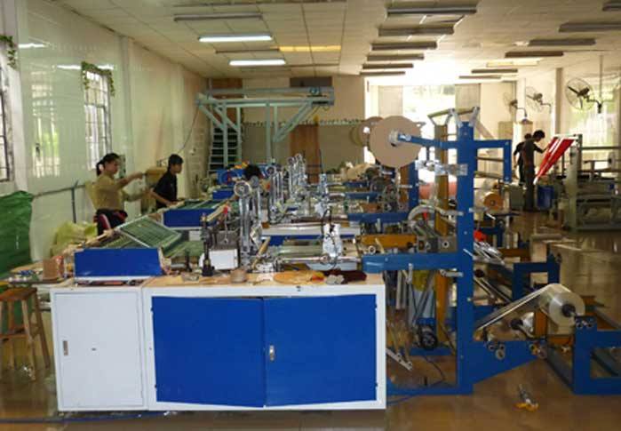 OPP制袋機(jī)（電腦熱切制袋機(jī)）