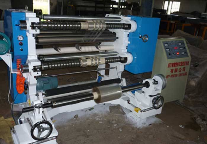 電腦自動分切機 WFQ型