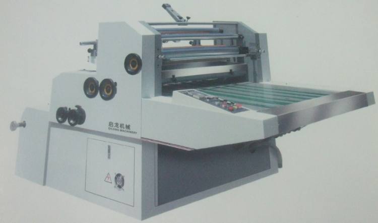 全自動(dòng)水溶性復(fù)膜機(jī)