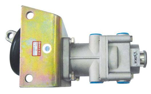 制動(dòng)總閥 斯太爾