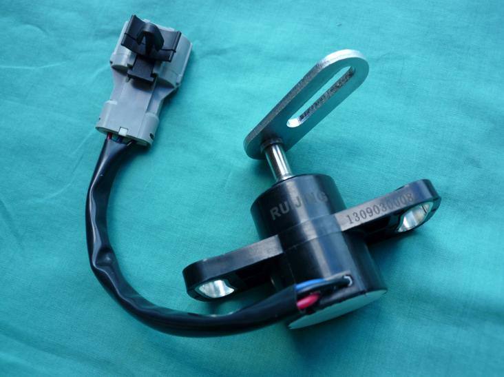 重慶五十鈴天皇600P電子油門踏板，油門位置傳感器