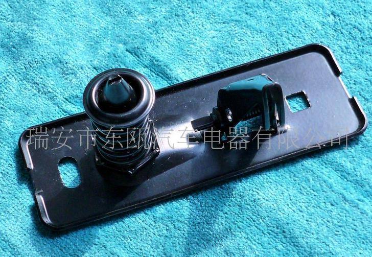 五十鈴全順配件機(jī)蓋鎖