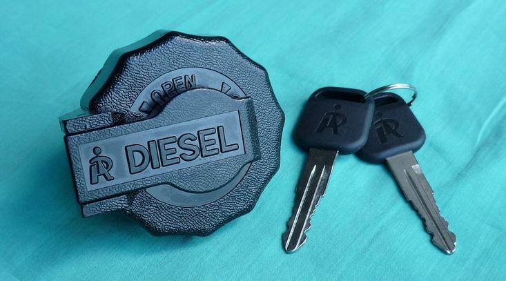 五十鈴配件帶鎖油箱蓋