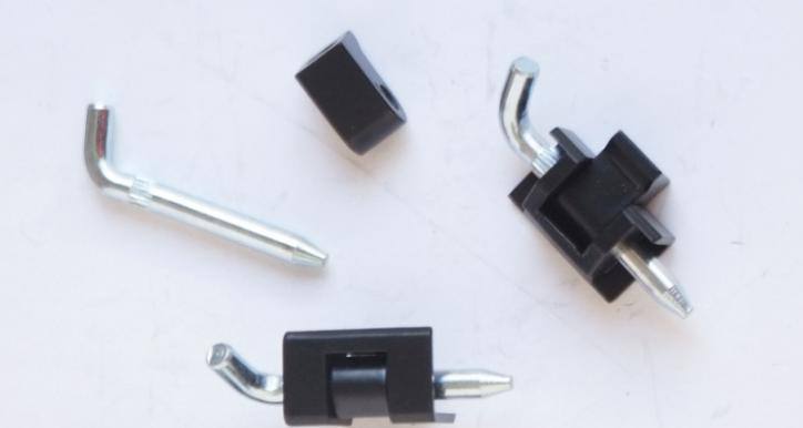 德樂五金有限公司專業(yè)供應(yīng)以鋅合金為原材料的鉸鏈 機(jī)械柜體鉸鏈