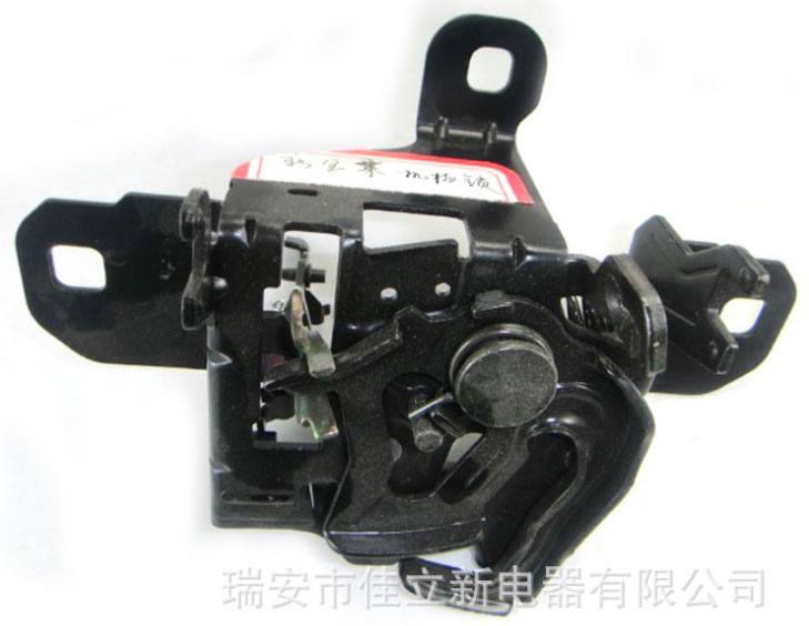 大眾新寶來汽車機(jī)蓋鎖 各種機(jī)蓋鎖批發(fā) 量大從優(yōu)