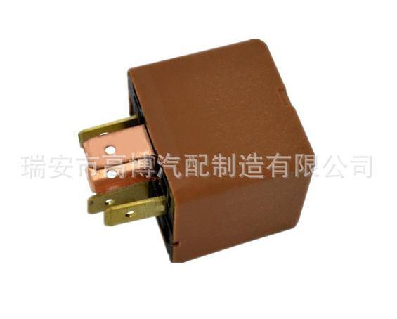 廠家供應(yīng)汽車通用5P光背繼電器