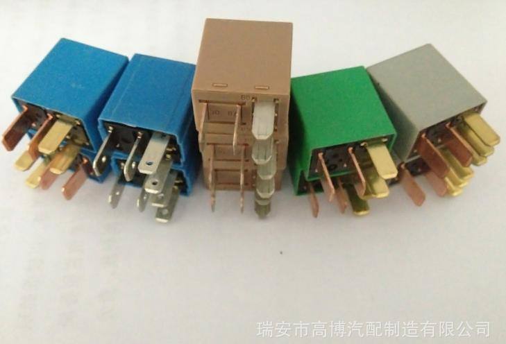 供應(yīng)現(xiàn)代起亞12V各類繼電器