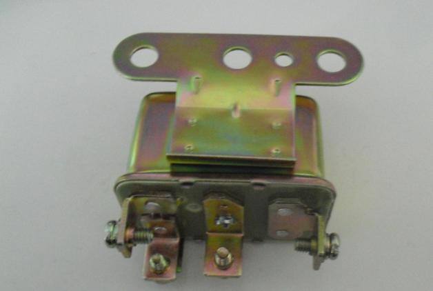 廠家供應(yīng)l喇叭汽車?yán)^電器