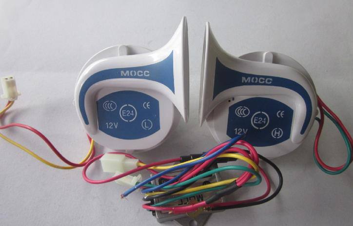 汽車喇叭 多音喇叭 多音蝸牛喇叭 無觸點喇叭 電子喇叭