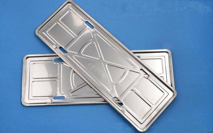 新交規(guī)不銹鋼車牌底托盤 批發(fā)