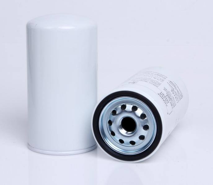 廠家專業(yè)生產出售濾清器 柴油濾清器