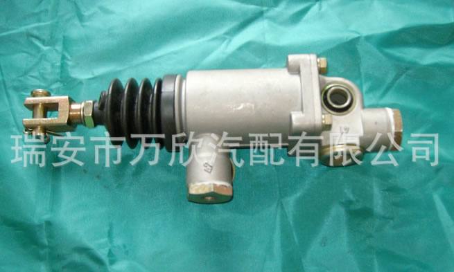 供應離合器助力缸換檔氣缸4220100140