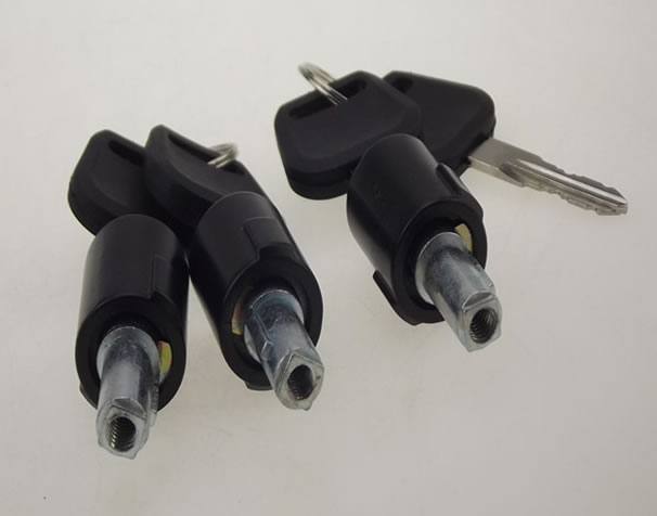 供應(yīng)一款一托三工程車用502鎖芯