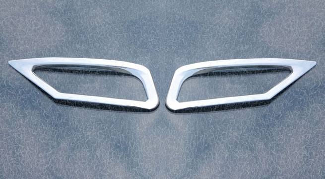 2013款RAV4后霧燈框