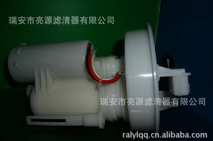 供應優質 日產騏達 17040-ED80A 濾清器