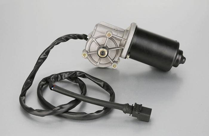 雨刷器直流有刷電機 BL-00121	一汽車解放J6 ZD2831