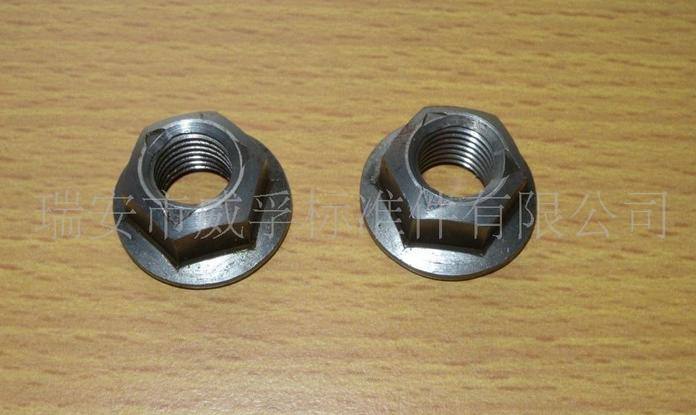 供應(yīng)高強(qiáng)度GB6187法蘭面壓點(diǎn)鎖緊螺母