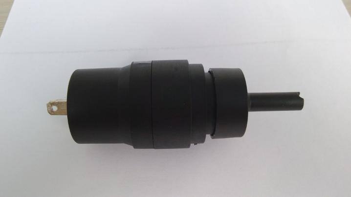 俄羅斯拉達汽車配件雨刮器洗滌泵噴水電機