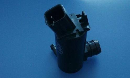 塘下現(xiàn)代汽車配件噴水電機(jī)洗滌泵