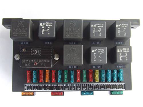 中央電器盒ZDH203-24V