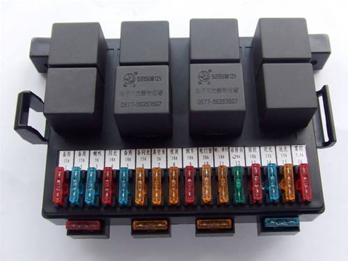 中央電器盒2(12V電動四輪1)