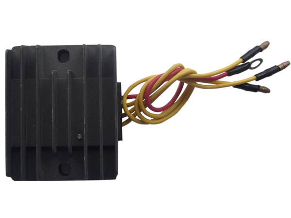 汽車硅整流調節器