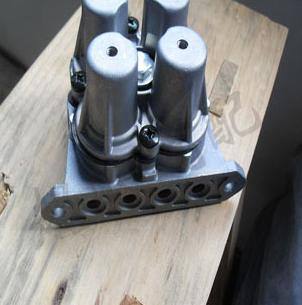 氣制動配件：四回路保護閥-AE4440