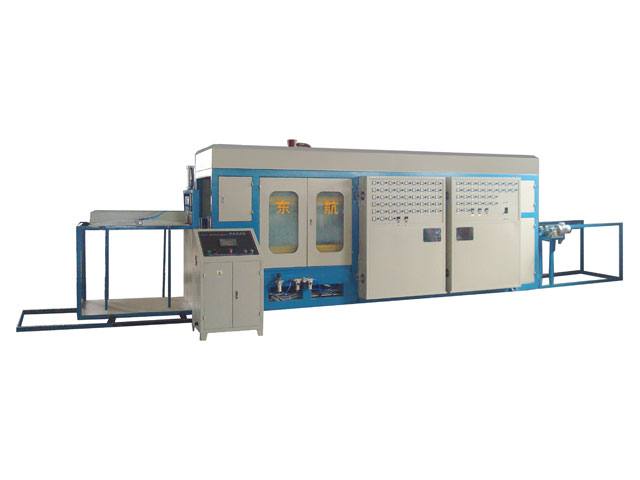 液壓吸塑成型機