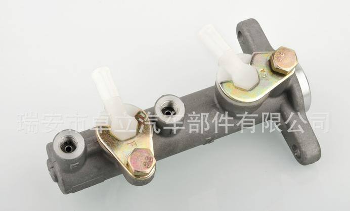 供應(yīng)鈴木汽車(chē)制動(dòng)總泵/剎車(chē)總泵 51100-60C10