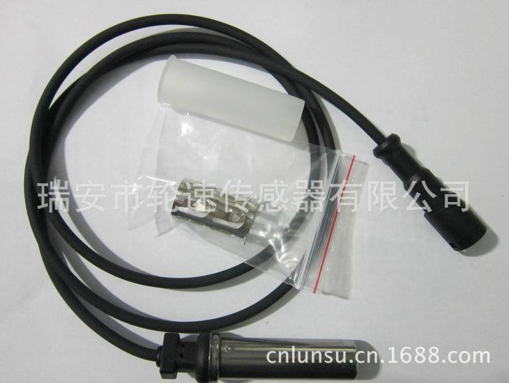 供應(yīng)奔馳卡車ABS傳感器4410329200（凈線長(zhǎng)2.5m）