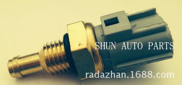 馬自達(dá)汽車溫控開關(guān) 水溫塞 OEM:LF01-18-840