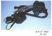 HR-008，五洋125(腳動)閘把座總成