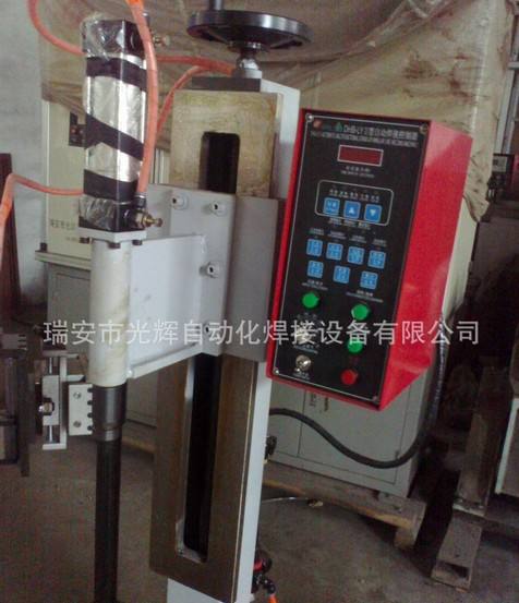 HF-L350的控制箱為單片機控制