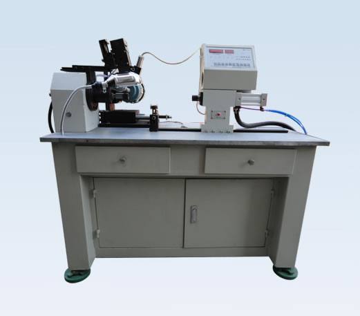 AT-2型微電腦自動分度銑槽機