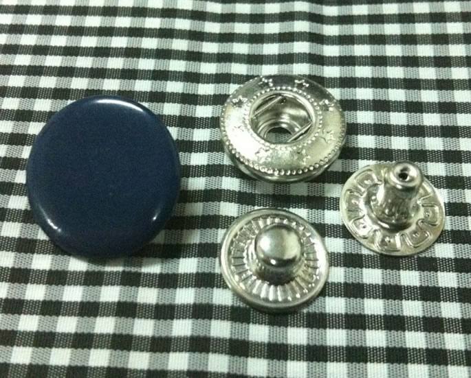 供應(yīng)金屬鈕扣，四合扣印花四合扣，彈簧扣，logo定做扣子