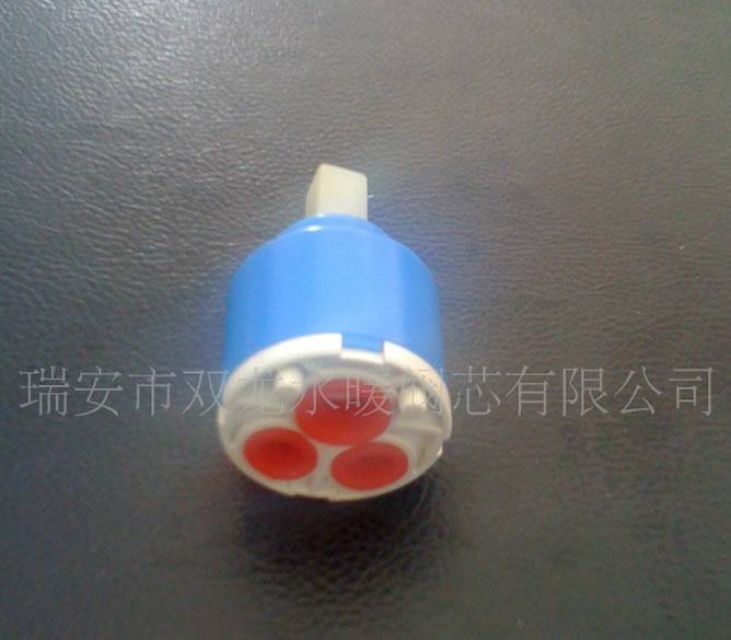 陶瓷閥芯35三個孔閥芯