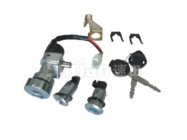 ST616中沙防盜三鎖 電動車鎖具 電動車套鎖