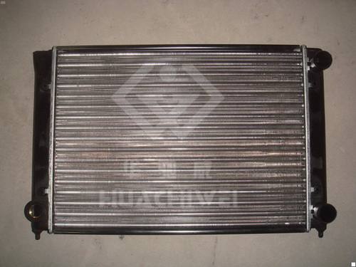 大眾 OEM: 353121253AA 汽車散熱器