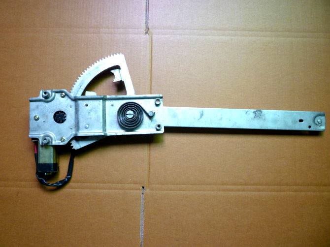 HX-1006德龍左汽車玻璃升降器