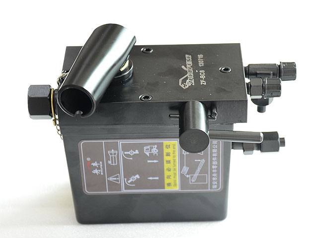 ZF-BC8手動(dòng)液壓油泵