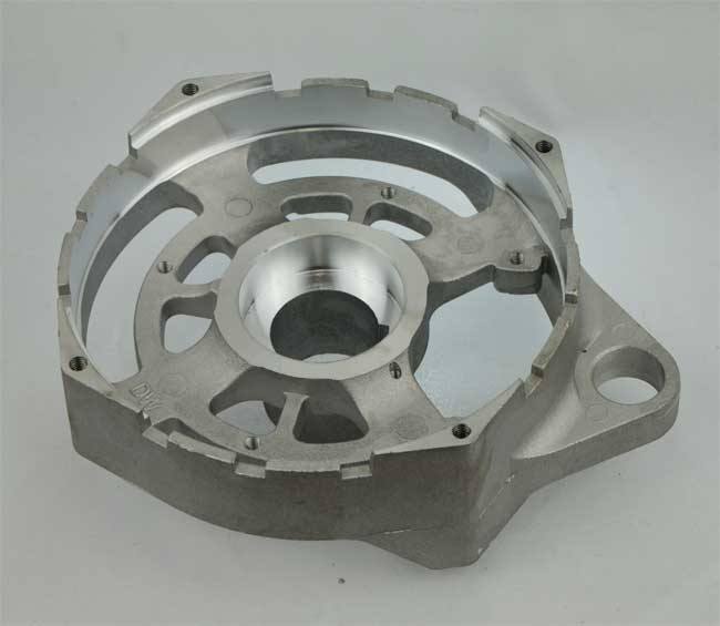 39 起動(dòng)機(jī)鋁端蓋 鋁壓鑄件