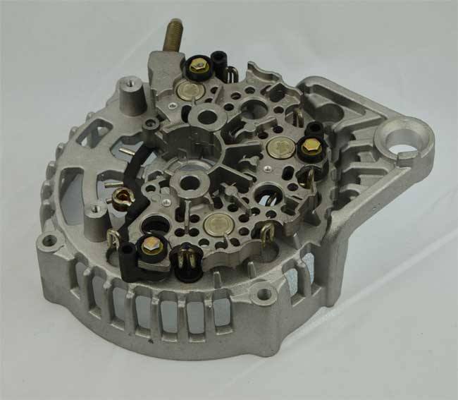 10  起動機鋁端蓋 鋁壓鑄件