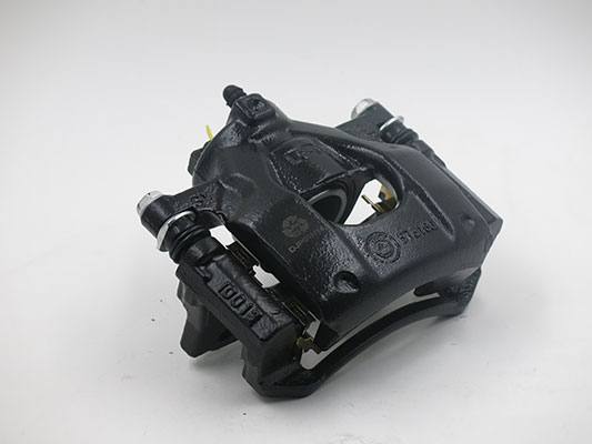 吉利熊貓前卡鉗