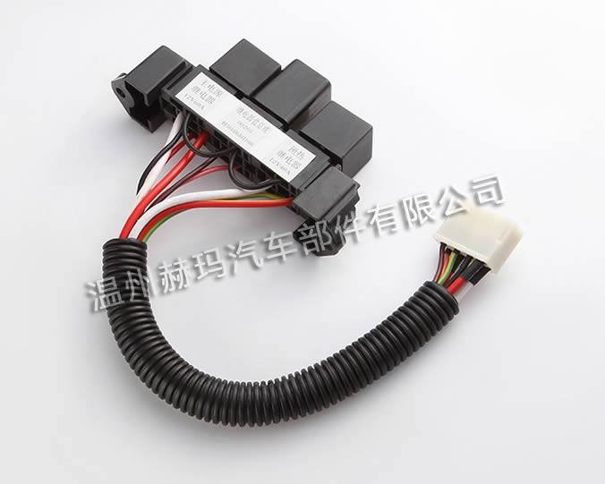 汽車配件 繼電器盒總成 HM-078