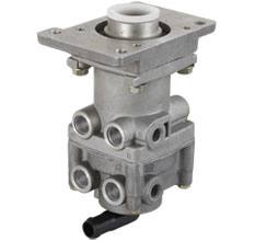 ZT3514 02 018 沈陽金杯 制動總閥