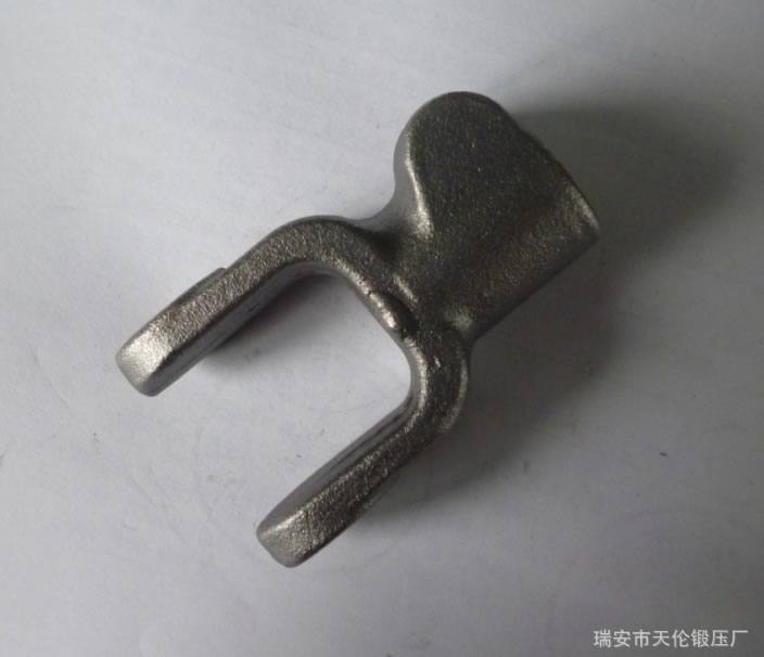 各種發動機配件，撥叉，等鍛打件