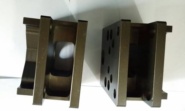 機械產品硬質陽極氧化